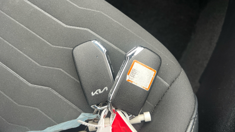 Kia Sportage 1.6T GDi 207 HEV 3 5dr Auto Hybrid Estate